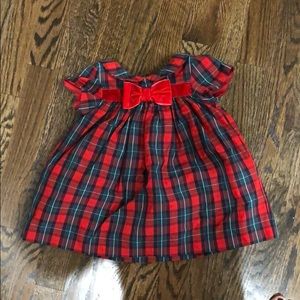 Girls holiday dress size 6-12 months